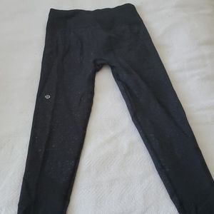 Lululemon compression tights - like new